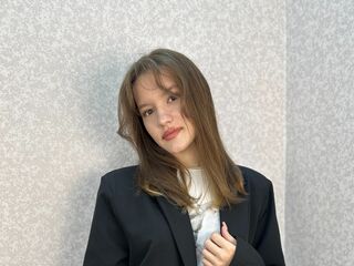 ElletteHewlett's Live cam boobs Profile Image